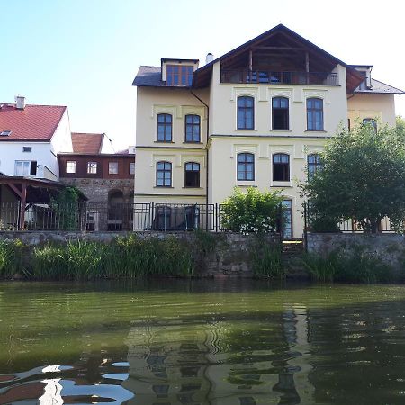 Apartmany Setkova Vila Jindřichŭv Hradec Ngoại thất bức ảnh